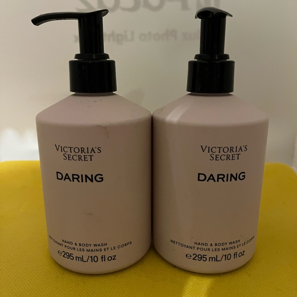 Victoria's Secret Daring Fine Fragrance Moisturizing Hand & Body Wash 2x Lot New
